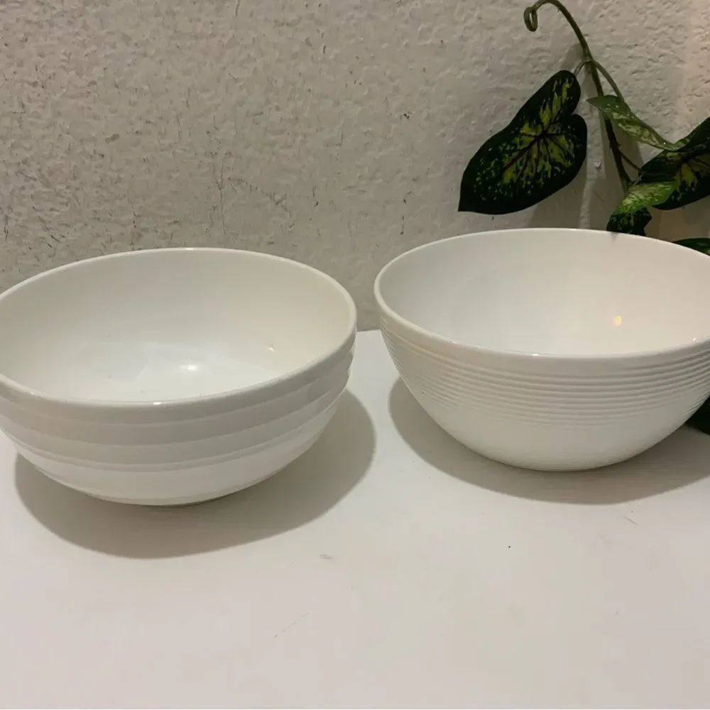 New 2 Mikasa Bone China CHEERS & CIARA SWIRL WHITE Cereal Bowl 6" Embossed G13